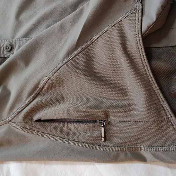 The North Face Button Up Collar Olive Green Khaki Short Sleeve Shirt Medium - Picture 9 of 12